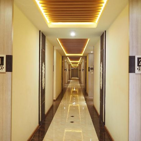 Luminor Hotel Banyuwangi By Wh Εξωτερικό φωτογραφία