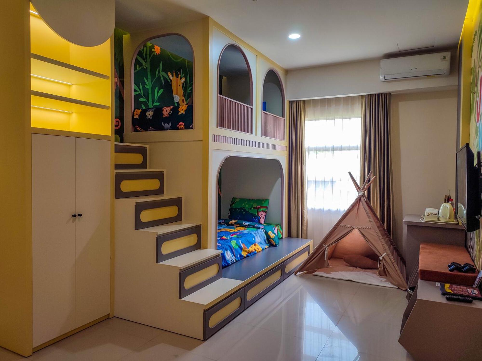 Luminor Hotel Banyuwangi By Wh Εξωτερικό φωτογραφία