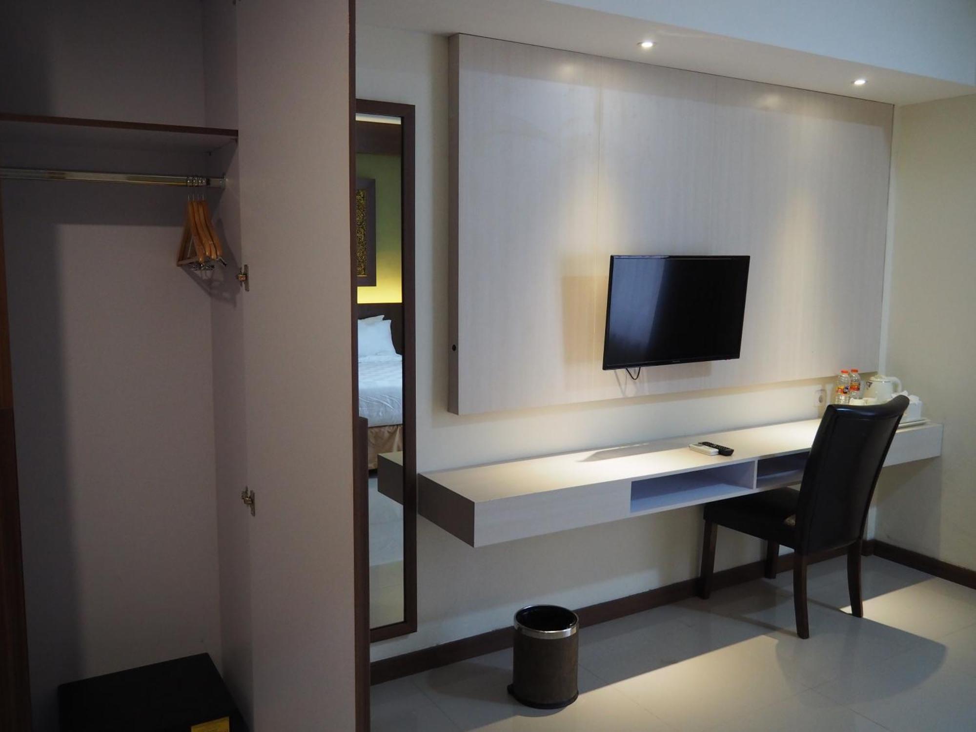 Luminor Hotel Banyuwangi By Wh Εξωτερικό φωτογραφία