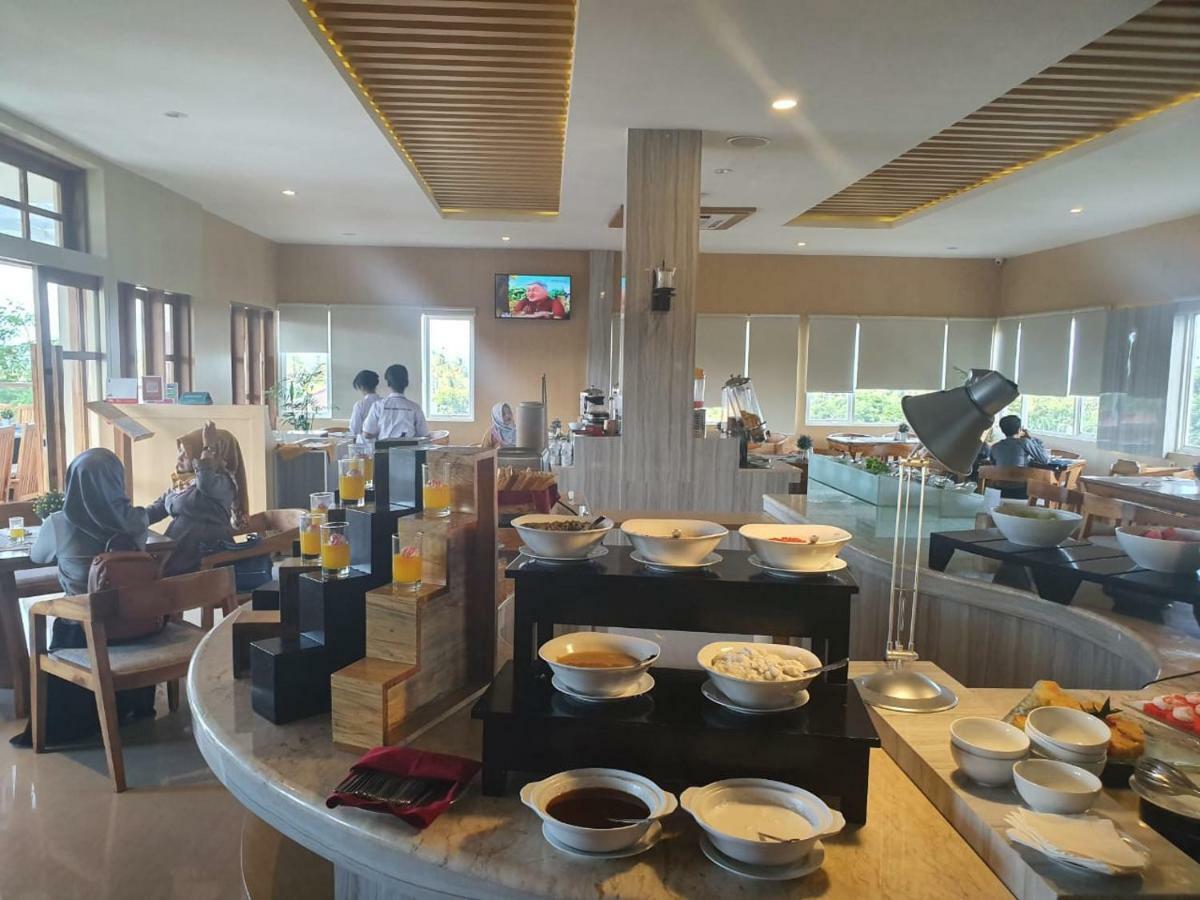 Luminor Hotel Banyuwangi By Wh Εξωτερικό φωτογραφία