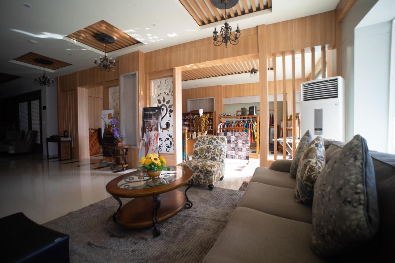 Luminor Hotel Banyuwangi By Wh Εξωτερικό φωτογραφία