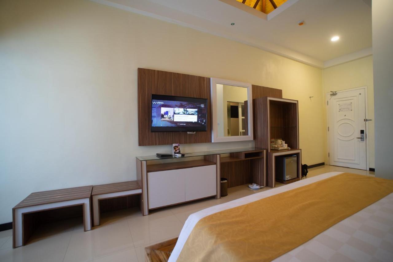 Luminor Hotel Banyuwangi By Wh Εξωτερικό φωτογραφία