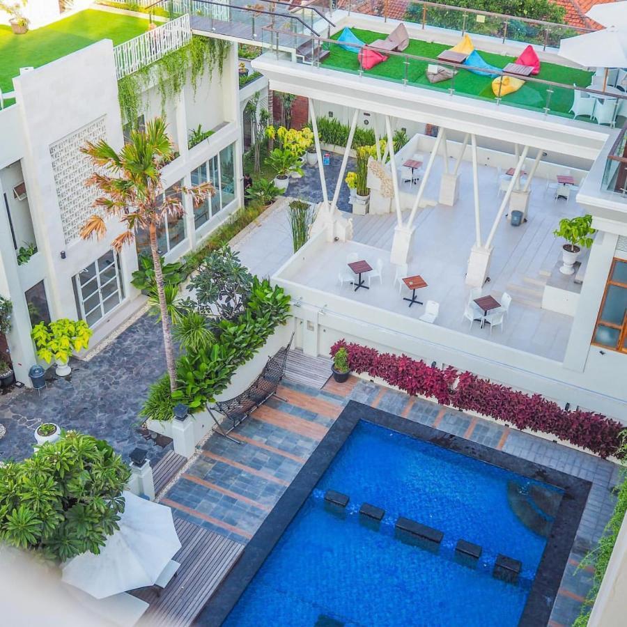 Luminor Hotel Banyuwangi By Wh Εξωτερικό φωτογραφία
